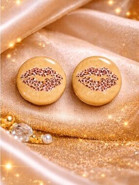 Gold Leopard Kiss Stud Earrings - Women Jewelry